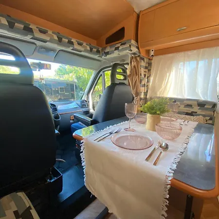 The Happy Glamper Campingplads *