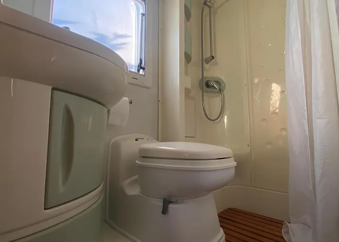 Кемпинг The Happy Glamper Виана-ду-Каштелу